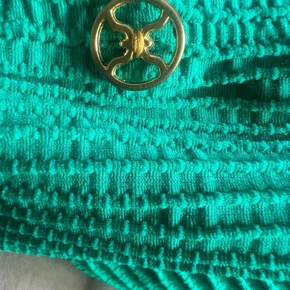 ViX Paula Hermanny Green String Bikini - Picture 6 of 8